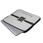 Hochskalierbares Monogramm-Weißleder Laptopschutzhülle (Vorne Knopf)