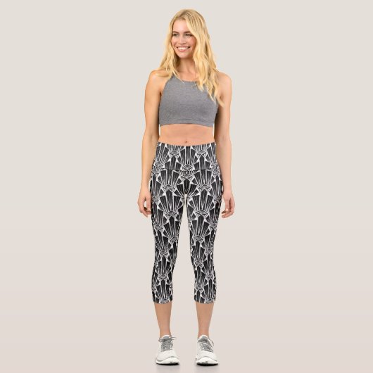 Hochwaiste Capris. Schwarzweiß-Deko Capri Leggings (Vorderseite)