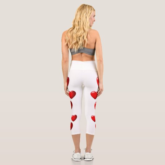 Hochwandiger Yoga Capris, XS (0-2) Rotes Herz Capri Leggings (Rückseite)