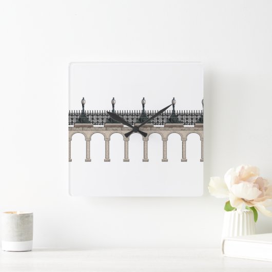 Hochwertige Wanduhr (Zuhause)