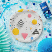 Hochwertiger Hintergrund von Formen und Streifen Pappteller (Party)