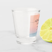 Hochzeit am Meer unter dem Himmel Schnapsglas (Links)