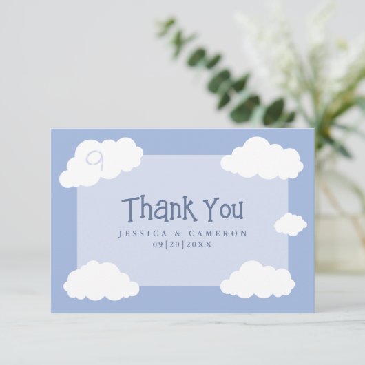 Hochzeit Cloud Nine Niedlich Whimsical Fun Geschen Dankeskarte (Stehend Vorderseite)