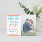 Hochzeit das Knot Beach Foto Aqua Blue Coral Save The Date (Stehend Vorderseite)