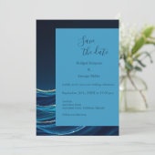 Hochzeit der Golden Accented Abstrakt Ocean Waves Einladung (Stehend Vorderseite)