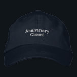 Hochzeit der Marine "Jubiläum jubelt!" Verstellbar Bestickte Baseballkappe<br><div class="desc">Diese marinebarbene Baumwollkappe ist mit "Jubiläumsjubeln!"-Schriftzeichen gestaltet und eignet sich ideal zum Feiern eines besonderen Anlasses. Die Kappe zeichnet sich durch eine hochwertige Stickerei aus, wodurch der Text schön hervorgehoben wird. Er ist verstellbar, ermöglicht eine komfortable Passform für alle Größen und ist aus weicher, haltbarer Baumwolle für bleibende Verschleiß gefertigt....</div>