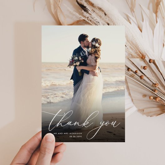 Hochzeit des modernen Fotos mit weißer Kalligrafie Dankeskarte