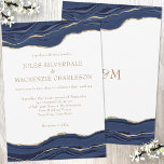 Hochzeit des Navy Blue Marble Agate Gold Glitzer Einladung<br><div class="desc">Modernes und raffiniertes marineblau-weißes Marmordesign mit vergoldetem Glitzer aus Imitat. Ideal für Paare,  die nach einer Touch von Glamour und Eleganz suchen,  um den Ton für einen unvergesslichen großen Tag zu Set. Die Rückseite zeigt Ihre Monogramm-Initialen an oder verlasse leer,  wenn Sie es vorziehen.</div>