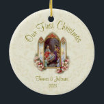 Hochzeit Erste Weihnachtszeit Katholische Keramik  Keramik Ornament<br><div class="desc">Mit einem atemberaubenden Vintage-Bild von St. Joseph und Maria,  die ihre Gelübde auf der einen Seite austauschen,  und der ikonischen Weihnachtskrippe-Szene mit Jesus,  Maria und St. Joseph auf der anderen Seite. Dieses Ornament ist sicher eine wertvolle Ergänzung zu jeder Zuhause.</div>