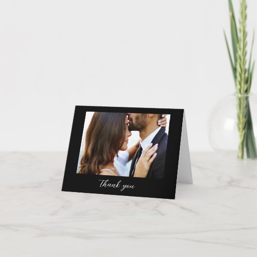 Hochzeit Foto Black Elegante Script Minimalistisch Dankeskarte (Vorderseite)