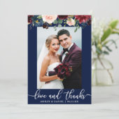 Hochzeit Foto Liebe Dank Burgundy Floral Blue Dankeskarte (Stehend Vorderseite)