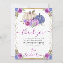 Hochzeit im Herbst für lila und blauflorale Pumpki