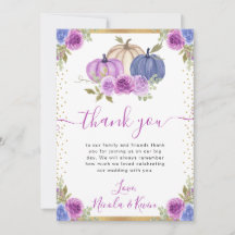 Hochzeit im Herbst für lila und blauflorale Pumpki