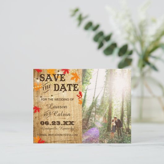Hochzeit im Herbst Save the Date für eine rustikal Ankündigungspostkarte (Stehend Vorderseite)