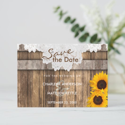 Hochzeit in einem rustikalen Holz und Spitzen Save Save The Date (Stehend Vorderseite)