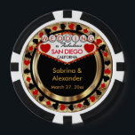 Hochzeit in (Heimat und Staat) Pokerchips<br><div class="desc">Poker Chips im Casino-Stil. Hochzeit in (Stadt und Staat hinzufügen). Mit tiefem Rot-, Gold- und Schwarz-Design für Sie bereit, um sich zu personalisieren. Das macht ein großartiges Gastgeschenk für Ihre Gäste. Weitere Farben sind verfügbar. ✔ Hinweis: Nicht alle Vorlagenbereiche müssen geändert werden. 📌 Wenn Sie weitere Anpassungen benötigen, klicken Sie...</div>