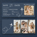 Hochzeit in Urlaubsort Boarding Pass Flugzeug Tick<br><div class="desc">Erhöhen Sie Ihre Hochzeit in Urlaubsort-Ankündigungen mit unserem zauberhaften Boarding Pass Flugzeug Ticket Save the Date Einladungen. Mit viel Liebe zum Detail gestaltet, erfassen diese einzigartigen Einladungen das Wesen von Abenteuer und Romantik. Jede Einladung ist so konzipiert, dass sie einem echten Boarding-Pass ähnelt, der mit personalisierten Details wie den Namen...</div>