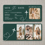 Hochzeit in Urlaubsort Boarding Pass Flugzeug Tick<br><div class="desc">Erhöhen Sie Ihre Hochzeit in Urlaubsort-Ankündigungen mit unserem zauberhaften Boarding Pass Flugzeug Ticket Save the Date Einladungen. Mit viel Liebe zum Detail gestaltet, erfassen diese einzigartigen Einladungen das Wesen von Abenteuer und Romantik. Jede Einladung ist so konzipiert, dass sie einem echten Boarding-Pass ähnelt, der mit personalisierten Details wie den Namen...</div>