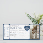Hochzeit in Urlaubsort Boarding Pass Flugzeug Tick Einladung (Stehend Vorderseite)