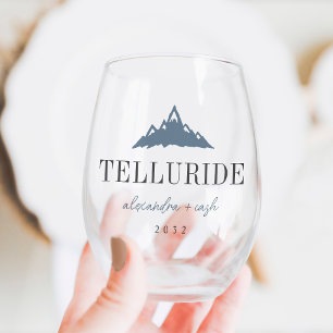 Hochzeit in Urlaubsort der Bergspitzen Gefallen Weinglas Ohne Stiel