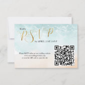 Hochzeit in Urlaubsort QR RSVP Karte (Vorderseite)