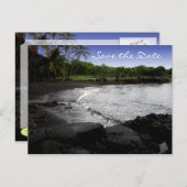 Hochzeit in Urlaubsort Save the Date, Schwarzer Sa Ankündigungspostkarte (Vorne/Hinten)