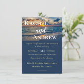 Hochzeit in Urlaubsort Sunny Skies Einladung Hochz (Stehend Vorderseite)