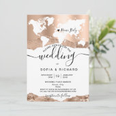 Hochzeit in Urlaubsort World Map Rose Gold Einladung (Stehend Vorderseite)