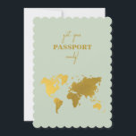 Hochzeit in Urlaubsort World Passport Sage Green G Einladung<br><div class="desc">Eine schlanke grüne und goldene Hochzeit in Urlaubsort Passgestaltung mit goldener Weltkarte, Flugzeug und Reiseelementen. Dieses Design ist ideal für alle Frühlings-, Sommer-, Herbst- und Winter-Hochzeiten in Urlaubsort. Ein elegantes Weiß- und Golddesign mit Passlayout, Weltkarte und individuellem Foto. Eine moderne Hochzeit in Urlaubsort lädt zum Design mit eleganten Elementen. Es...</div>