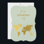 Hochzeit in Urlaubsort World Passport Sage Green G Einladung<br><div class="desc">Eine schlanke grüne und goldene Hochzeit in Urlaubsort Passgestaltung mit goldener Weltkarte, Flugzeug und Reiseelementen. Dieses Design ist ideal für alle Frühlings-, Sommer-, Herbst- und Winter-Hochzeiten in Urlaubsort. Ein elegantes Weiß- und Golddesign mit Passlayout, Weltkarte und individuellem Foto. Eine moderne Hochzeit in Urlaubsort lädt zum Design mit eleganten Elementen. Es...</div>