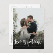 Hochzeit Liebe ist Patient Zurückgestellt einfache Ankündigungspostkarte (Vorne/Hinten)