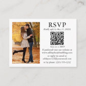 Hochzeit Minimalistisches Foto Schwarz-weiß QR UAW Begleitkarte (Vorderseite)