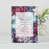 Hochzeit mit Burgund und Dusty Blue Floral Wedding Einladung (Stehend Vorderseite)