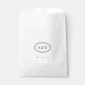 Hochzeit mit klassischem ovalem Monogramm in Navy- Geschenktütchen (Vorderseite)