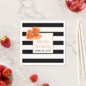 Hochzeit mit Mohnkorallen in Schwarz, Weiß und Str Serviette (Beispiel)