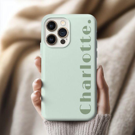Hochzeit | Moderne Smaragdgrüne Brautjungfern mit iPhone Hülle