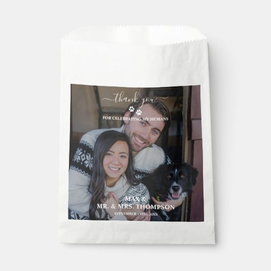 Hochzeit Modernes Foto Ehepaar Dog My Humans Geschenktütchen (Vorderseite)