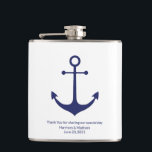 Hochzeit nautische Anker Marine blaue Gefälligkeit Flachmann<br><div class="desc">Hochzeit nautische Ankernacht Blau-Weiß Geschenk bevorzugt Flask,  Flaschen Moderne minimalistisch elegante Design,  individualisierbaren Text Karo die Erholung der Sammlung für Favoriten,  Geschenketiketten,  Aufkleber,  Siegel,  Etiketten,  Party,  Geschenktaschen,  Geschenkboxen,  Karten,  etc ideal für Seebadestrand Hochzeiten</div>