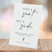 Hochzeit ohne zugewiesene Sitzplätze, überall unte Sockelschild