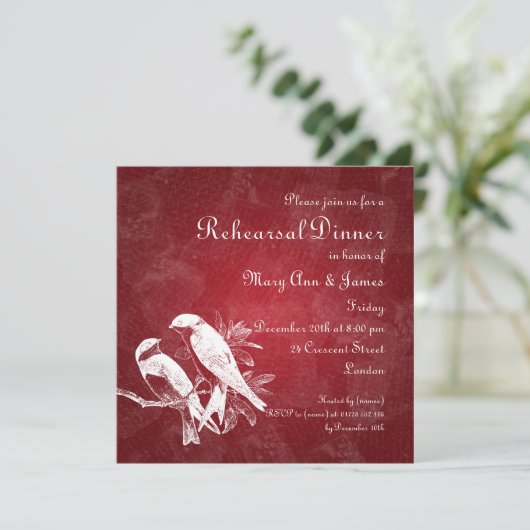 Hochzeit Probe Dinner Love Birds Rot Einladung (Stehend Vorderseite)