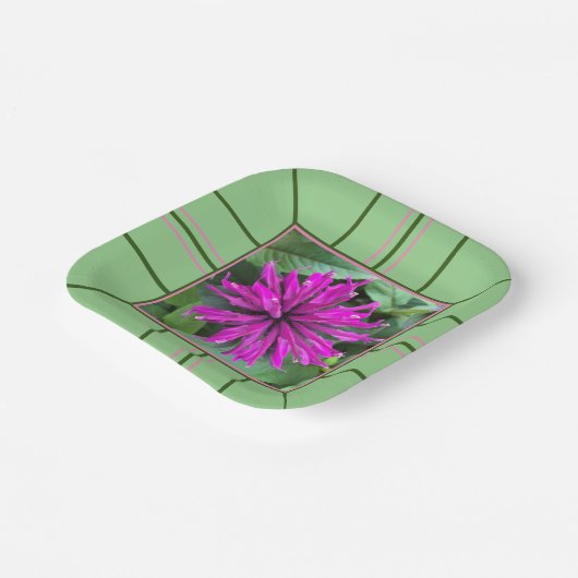 Hochzeit "Raspberry Bee Balm" Pappteller (Gewinkelt)