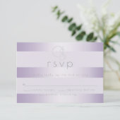 Hochzeit RSVP | Lilac Shimmer Stripes Monogramm (Stehend Vorderseite)