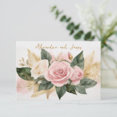 Hochzeit RSVP Rose Bouquet Karte (Stehend Vorderseite)