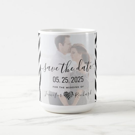 Hochzeit speichern Sie das Datum der Einladung Kaffeetasse (Mittel)