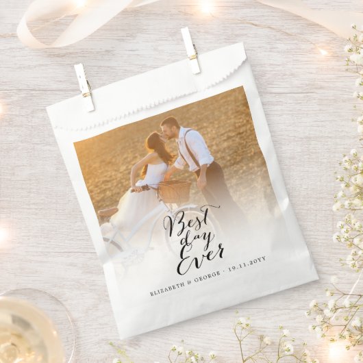 Hochzeit von Best Day Ever Script Calligraphy Foto Geschenktütchen (Ausgeschnitten)