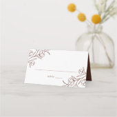 Hochzeit von geätztem Blumenbraun Platzkarte (Vorderseite)