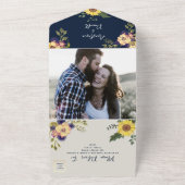 Hochzeit von Navy Blue Rustic Sunflower All In One Einladung (Außenbereich)