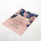 Hochzeit von Navy Blue und Rose Gold Folieneinladung (Gedreht)