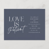 Hochzeit von Navy-Script-Liebe verschieben Datum Postkarte (Vorderseite)