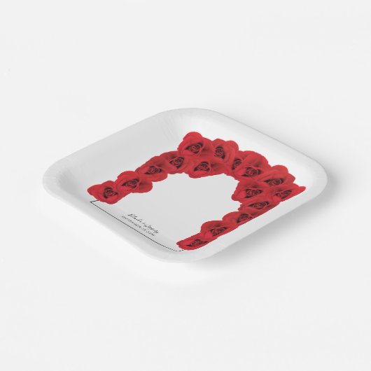 Hochzeit von rote Rosen Pappteller (Gewinkelt)